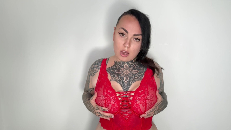 Miss Valentina: Dokuczał do ruiny