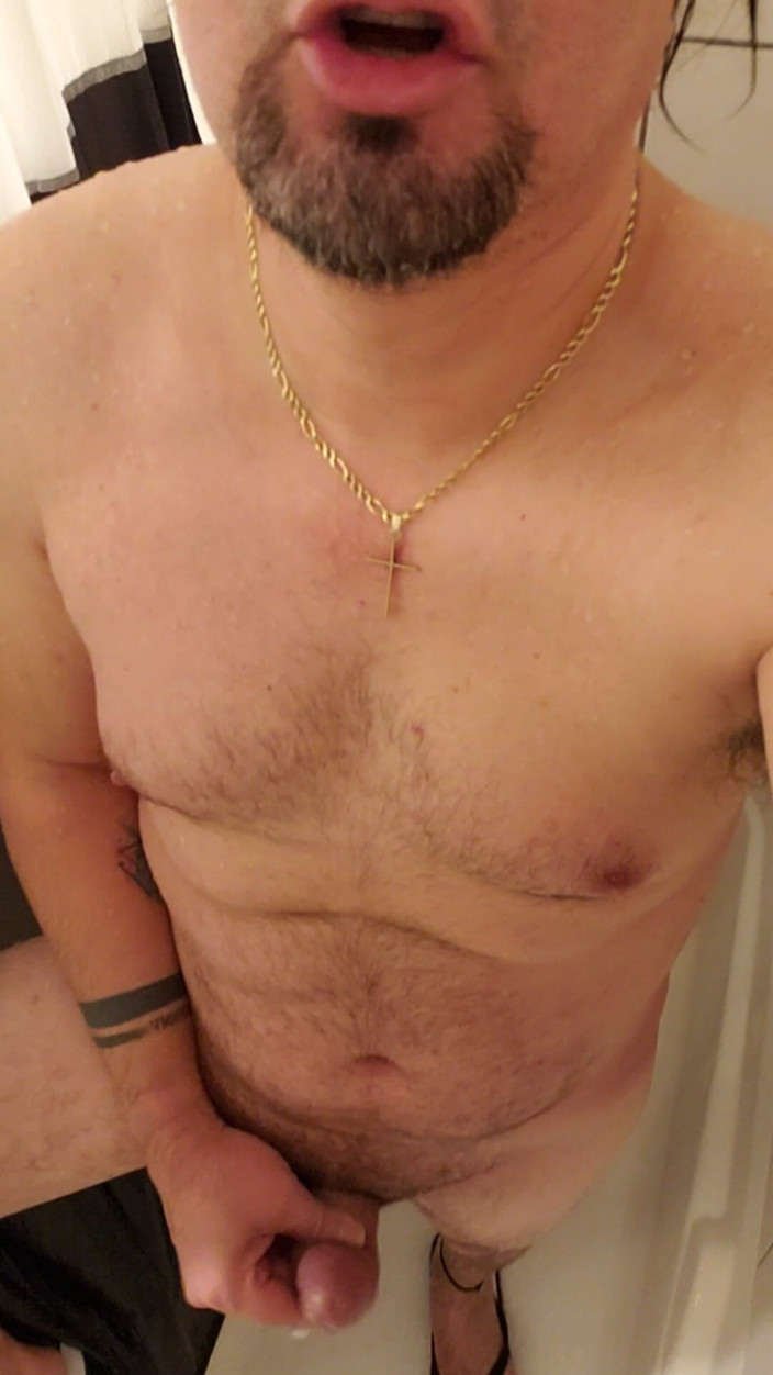Brayan_PerDiazz: Solo Handjob in the Shower