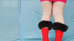 Kitty_Cross: Krásné nohy ukazují striptýz a sexy krátké šaty