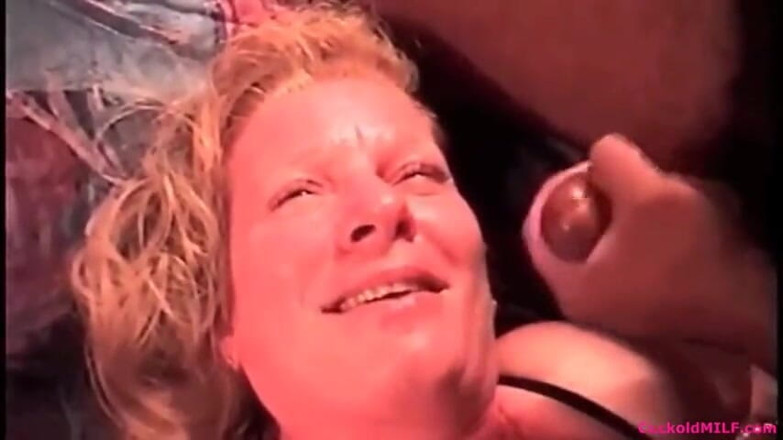 Cuckold MILF: Aldatılan orta yaşlı seksi kadın - gavat orta yaşlı seksi kadın...