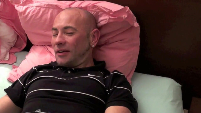 Gaybareback: Французький чувак, використаний Тібо, твінк