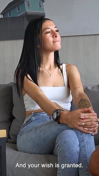Colombian Cutie Aurora Completely Stretched Out on First Date