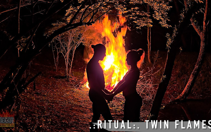 Trailer Park Trash Productions: Ритуал: трах близнецов пламени огнем