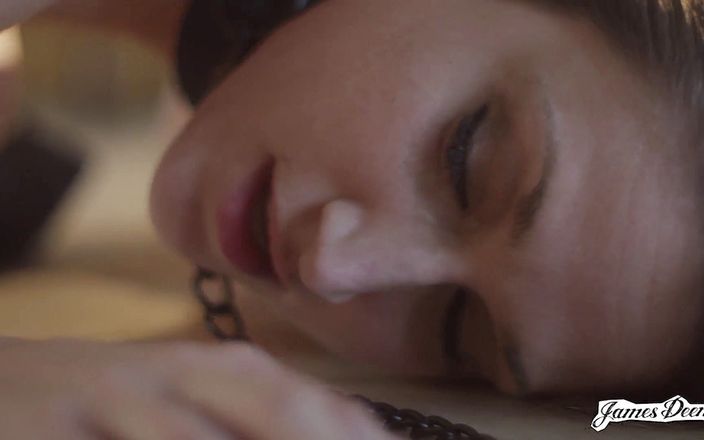 James Deen: Mystica Jade consigue gangbanged
