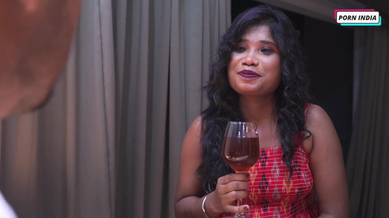 Porn India Studio: Sexe hardcore romantique avec une belle fille sexy