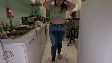 Your fantasy studio: Brácho nech mě jít čůrat nebo smáčím podlahu