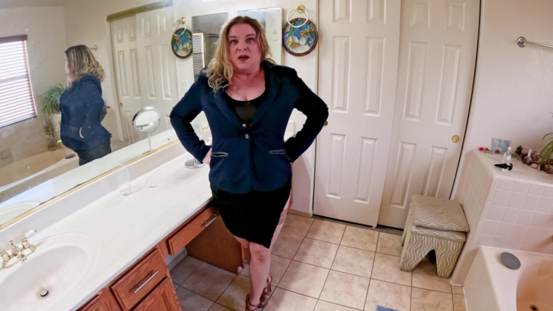 Erin Electra: Stepmom Can't Stop Thinking About Anal