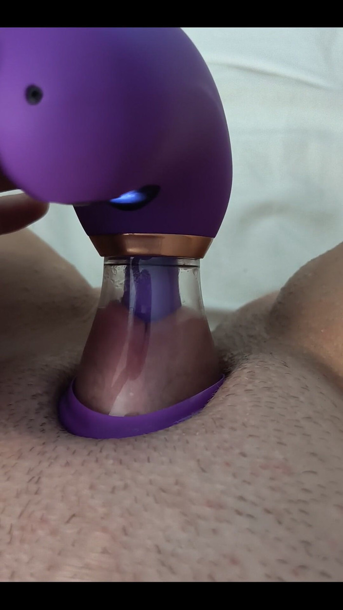 TheKinkyPwrLftr: Bảo tôi ghi lại bản thân trong khi họ kiểm...