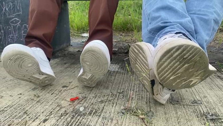 Mr Feet Colombia: Ofisten Çıktık ve Parkta Kalıyoruz Çünkü Ayaklarımız Çok Terliyor