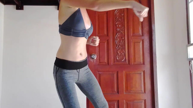 MissAnja_FH: Ultra terli egzersiz, dans+2 orgazm