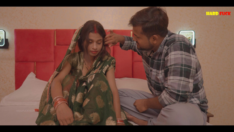 HARDFUCKING: Husband Makes Video of His First Night Sex in Saree