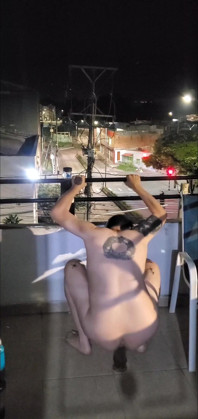 Drvnk balkonda götümü sikiyor