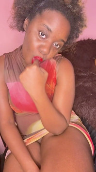 Here’s a Pretty Pussy for You to Eat, Lick,slurp,suck
