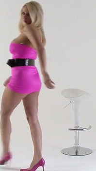 Tetona rubia tetona británica puta Dannii Harwood desnuda