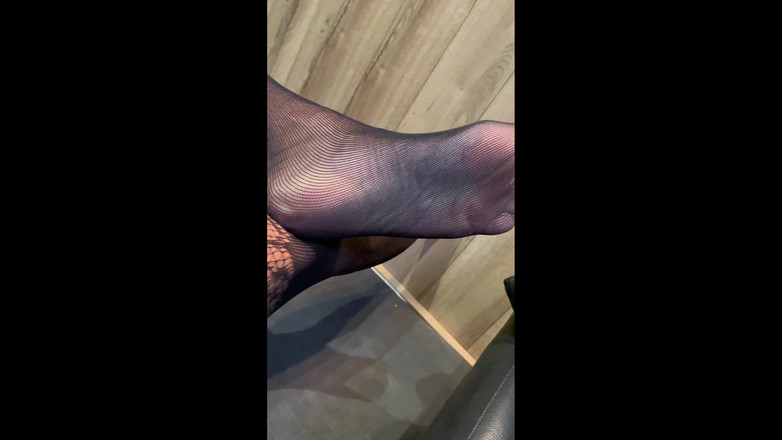 FemboyLoveU: 我的名字是lola Berry