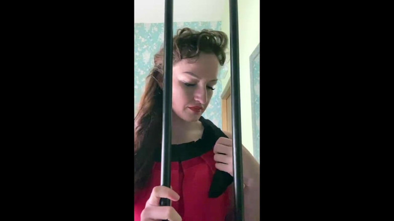 Vivienne l'Amour: Vivienne L'amour - 笼子娘娘腔 cuck 第一人称视角