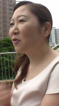 I Want to Have a One-chance Encounter with a Mature Amateur Woman Who Is a Bitch. -6