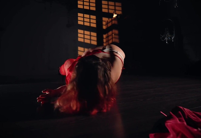 AssGives: Romantický tanec