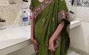 Saara Bhabhi: 印地语性爱故事角色扮演 - 印度热辣继母在厨房与继子发生性关系！