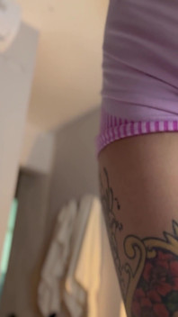 Esfregue minha barriga gigante depois do nosso encontro