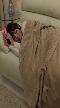 Nippon muschis szene 2 japanischer teenager miko Aoyama masturbiert mit dildo und Dann wird gefickt