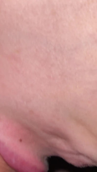 Sperma squirtet in den mund
