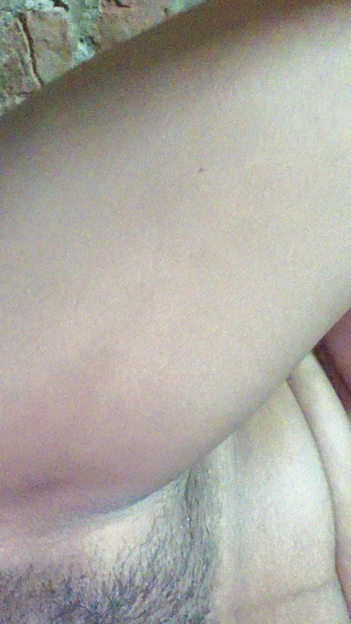 Moma: Сексуальне відео