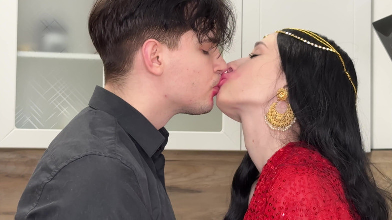 HannahKim: เซ็กส์ดุเดือดกับสาวอินเดีย