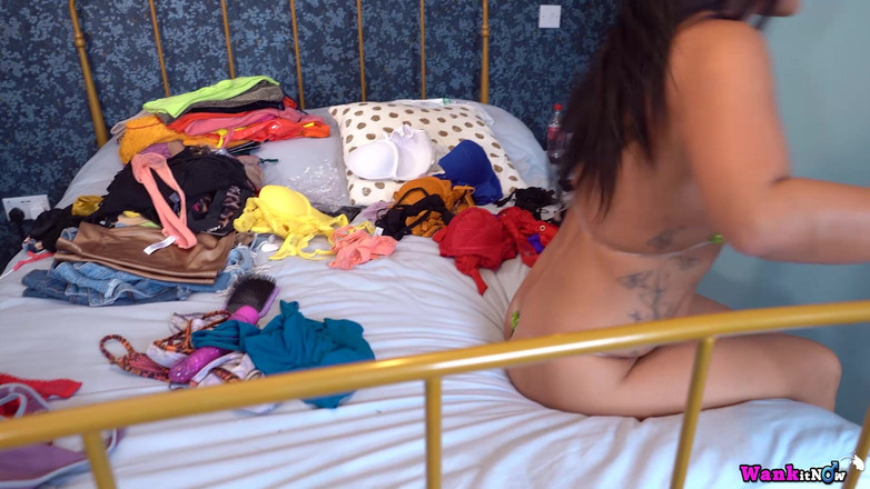 Wank it Now: Hannah Shaw - gördüğün gibi