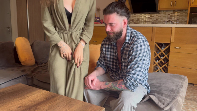Alexa Poshspicy: A Wife Cheats on Her Husband and Has Multiple Orgasms....