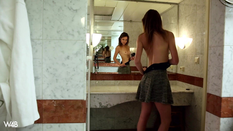 Watch4beauty: Las selfies de Mia