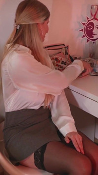 Honey Romantic Date Striptease Pussy Play Squirt