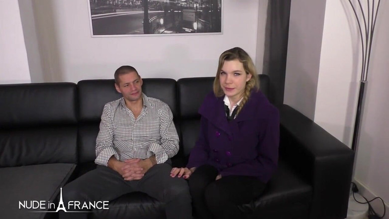 Nude in France: Ładna młoda 18-letnia nastolatka z college'u dostaje twardą sodomizację i twarz...