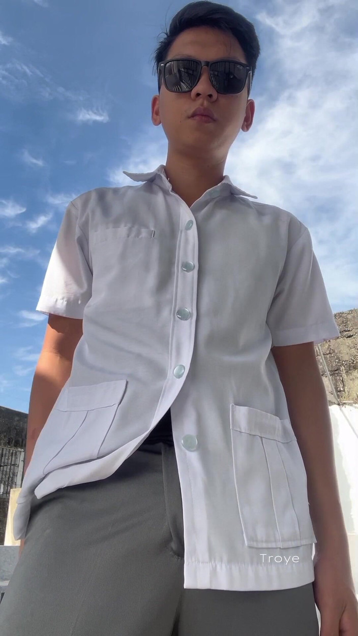 Troye_AsianPinoy: Sinh Viên Pinoy Nóng Bỏng Thủ Dâm Ngoài Trời Sau...