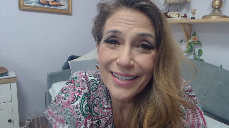 Melissa Johnson: Sorpresa De La Abuela