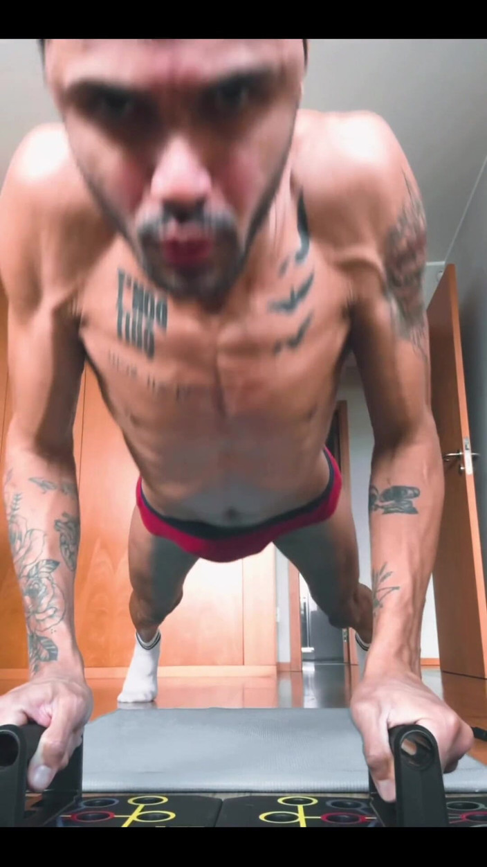 arabeputo: 誰がそれを望んでいるのか?