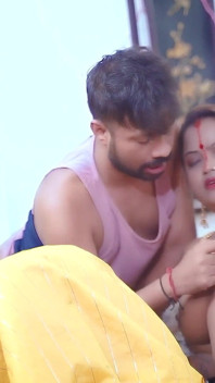Desi indian Two Bhabhiji fickt mit Devar und bekommt creampie (Dreier, voller Hindi Audio-Film)