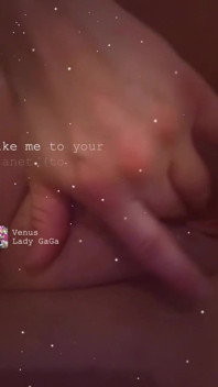 Hot Bathhouse Fingering, BBW Tease