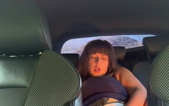 Ella Muprhy: Auto Solo Vlastní