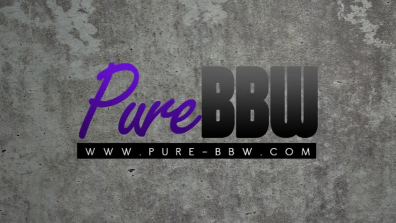 Pure Media Enterprises: Sexy BBW žena v domácnosti konkurzy na modeling gig