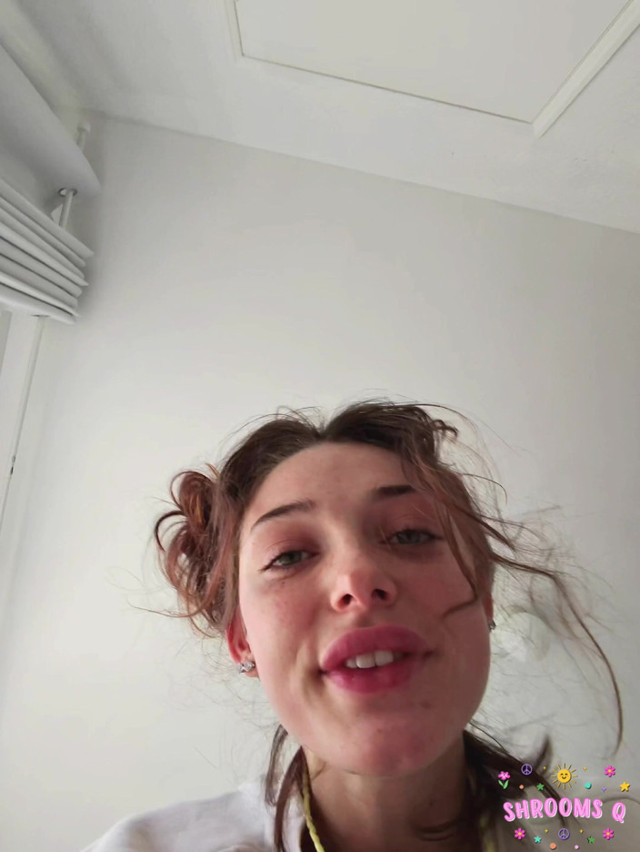 Shrooms Q: Perverser stiefbruer bekommt meta-brille, um sexvideo mit mir zu filmen