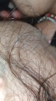 Putri tiri saya melakukan semua peralatan makan untuk saya