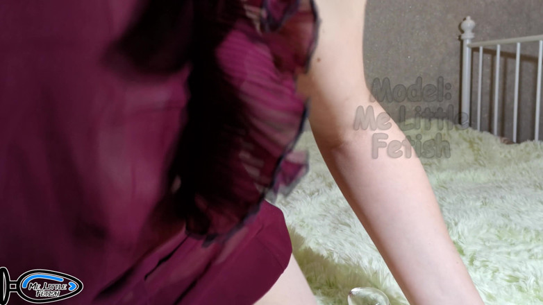 Me_little_fetish: Naughty stepsister works horny webcam model masturbation big labia lips...