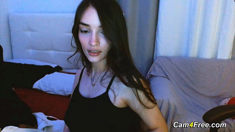 Cam for free: Real Amateur Couple Intimate Oral Play