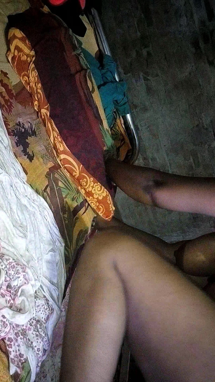 Sadia vabi: Desi masturbatie