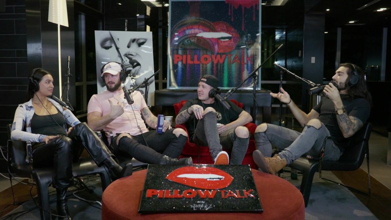 Pillow Talk: Elias Theodorou ครอบงําบนเตียงเสมอ!