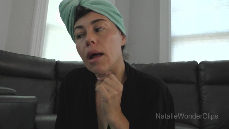 Natalie Wonder: Bejeweled üvey annenin anal titreşimleri