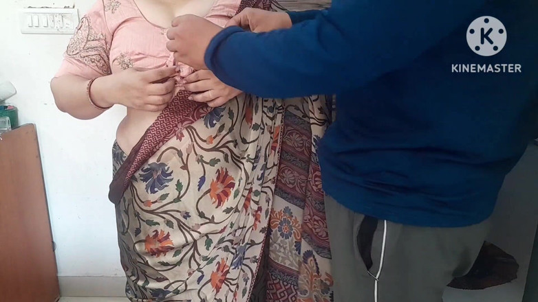 Salmaan001: Chủ nhân thợ may đụ mạnh bhabhi gợi cảm trong âm thanh...