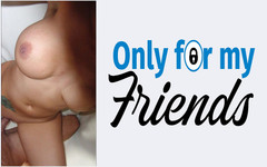 Only for my Friends: Nedávno jí bylo 18 a Brooklyn Chase děvka s oholenou a...