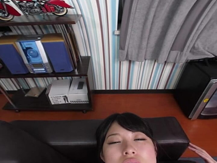 EAGLE-VR: Rena'nın erkek arkadaşı olmaya çalışıyorum 2/2